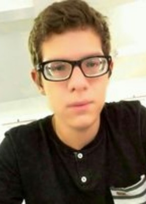 Eliezer Moreira, 22, República Federativa do Brasil, São Paulo capital