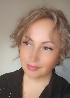 LIa, 52, Russia, Yekaterinburg