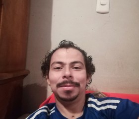 ALEXANDER , 35, San Rafael (Alajuela)
