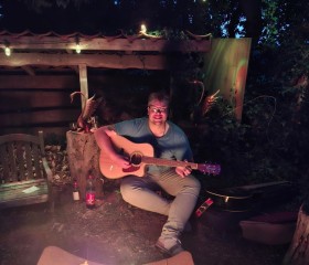 Lange, 38, Vlagtwedde