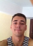 Максим, 26 лет