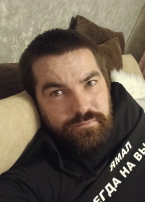 Павел из Нового Уренгоя 37 лет