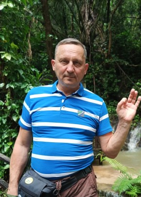 Максим из Нижнего Тагила 57 лет