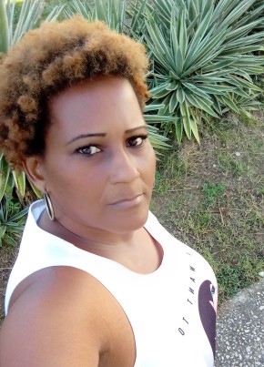 Ledys, 50, República de Cuba, Guantánamo