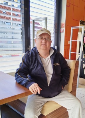 Владислав из Калининграда 54 года
