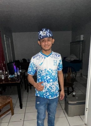 Brayan из Fort Worth 21 год