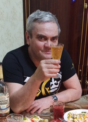 Евгений из Обухово 65 лет