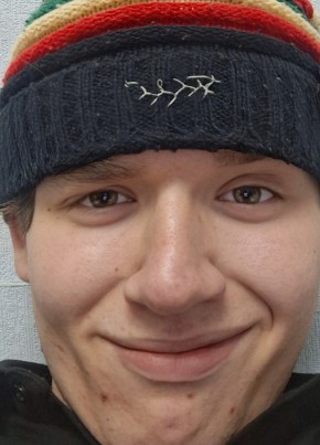 Захар из Канска 18 лет