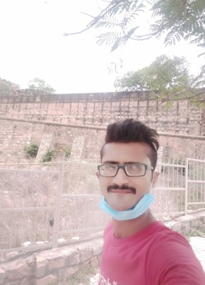 Vikrant Singh Ra, 21, India, Allahabad