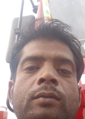 Sanjay Shing, 25, India, Gangānagar