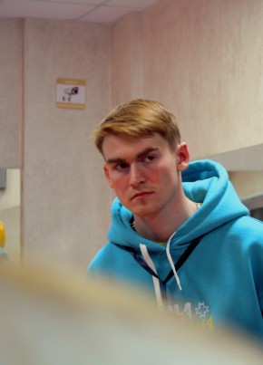Василий из Глазова 20 лет