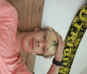 SebastianKunzman, 18, Munich