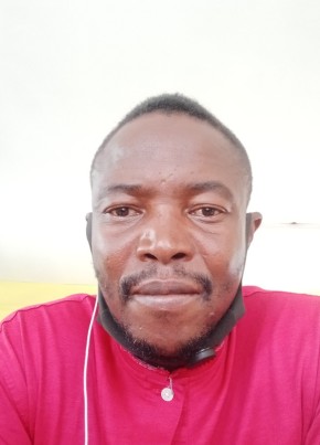 Clifford, 47, Southern Rhodesia, Harare