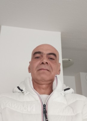 Branislav из Врбаса 55 лет