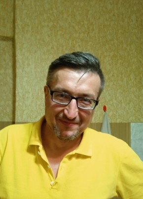 Виктор, 45, Россия, Зеленогорск (Красноярский край)