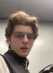 Egor, 19, Moscow