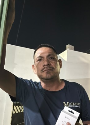 Jose из San Nicolás de los Garzas 39 лет