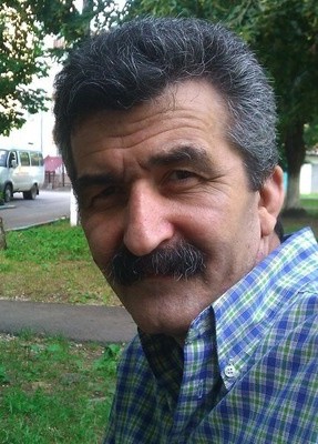 Артур, 62, Россия, Нальчик