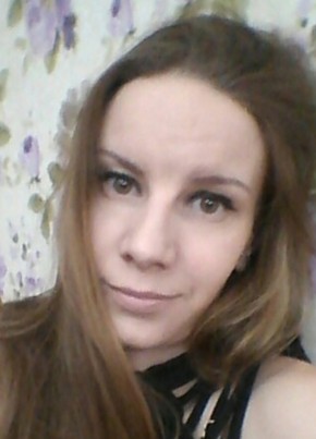 Наташа, 32, Россия, Саратов