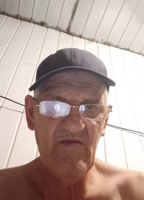 Владимир Токмако из Биробиджана 64 года