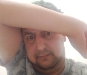 Bakha Abdulloev, 39, Saint Petersburg