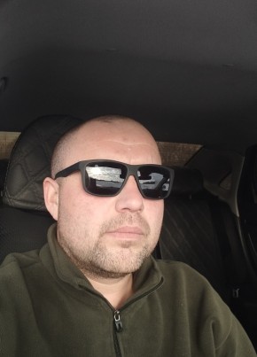Oleg, 41, Россия, Ярославль