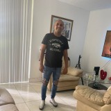 Junior, 35  , Hialeah Gardens