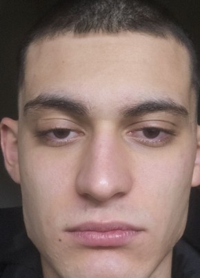 Kiril из Софии 20 лет
