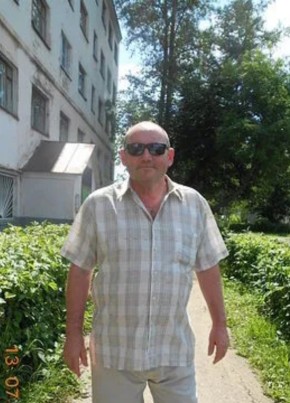 Виктор из Чебоксары 68 лет