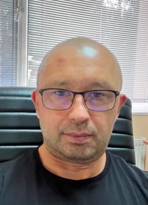 Илья из Нижневартовска 48 лет