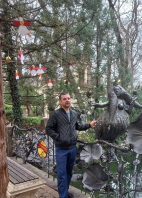Андрей из Верхнебаканския 37 лет