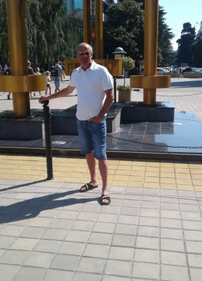 Ахтам Саяхов, 56, Россия, Октябрьский (Республика Башкортостан)