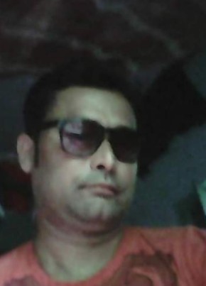 Nirupam Roy, 37, India, Calcutta