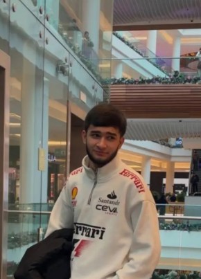 Tahir из Hövsan 23 года