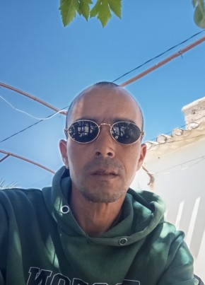 Abdelghani amine из Lorca 46 лет