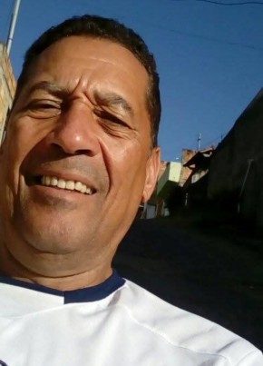 Cassiano Alves из Belo Horizonte 68 лет