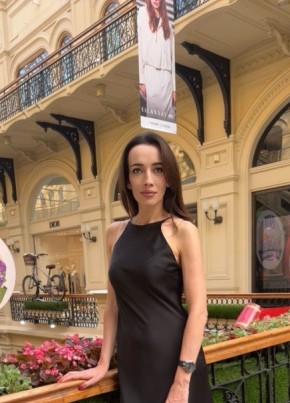 Лариса из Москвы 45 лет