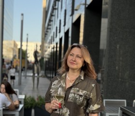 Anna, 49, Moscow