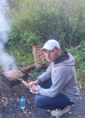 Денис из Воронежа 43 года