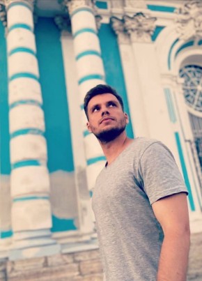 Александр из Тюмени 32 года
