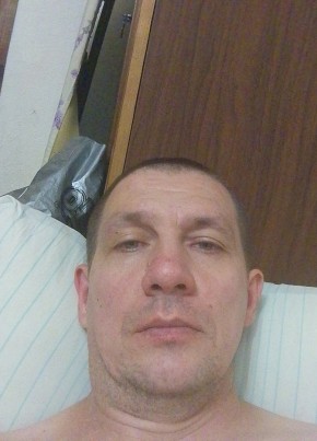 Михаил из Москвы 42 года