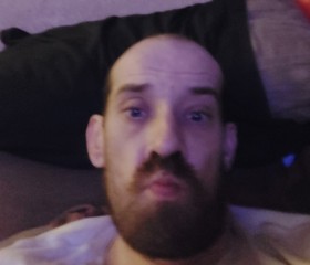 Karl, 43, Milton Keynes