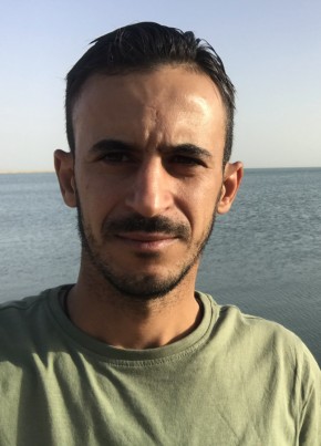 ali moustafa, 35, Repubblica Italiana, Torino