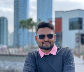 Parth, 28, Surat