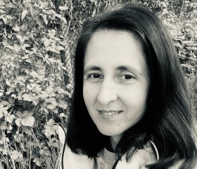 olga, 41, Sofia