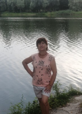 Виктория, 56, Россия, Белгород