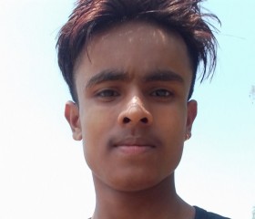 Tilok Bora, 20 лет, Golāghāt