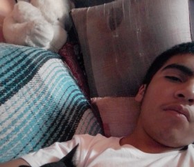 Christian, 19, Mazatlan