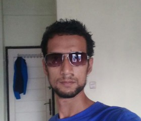 Wawan, 37, Jambi City