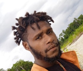 Brave Man, 22, Jayapura